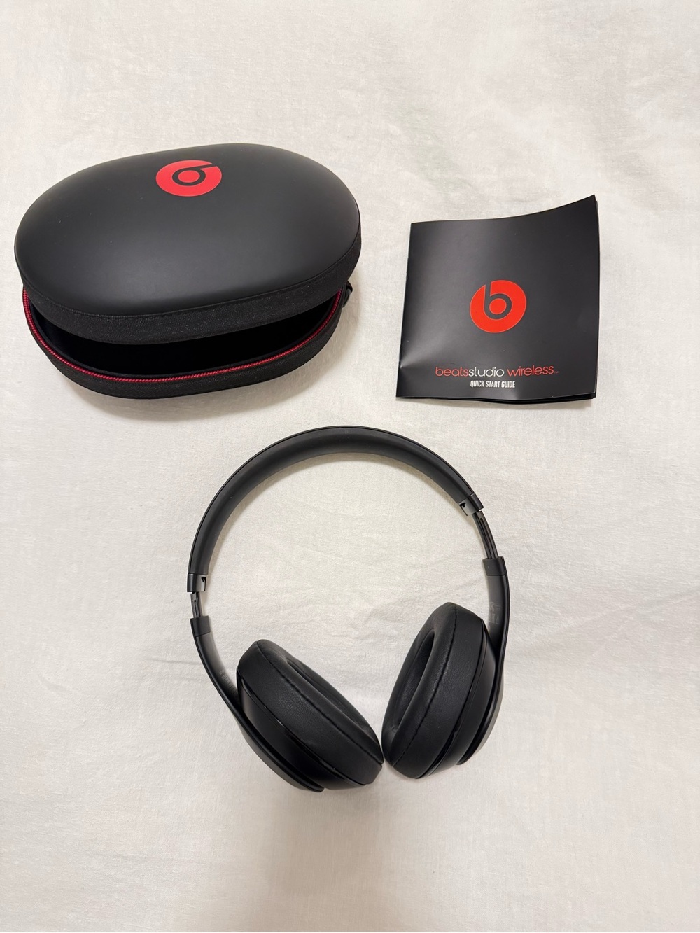 Beats Studio 2.0 Wireless over-ear headphones (B0501)